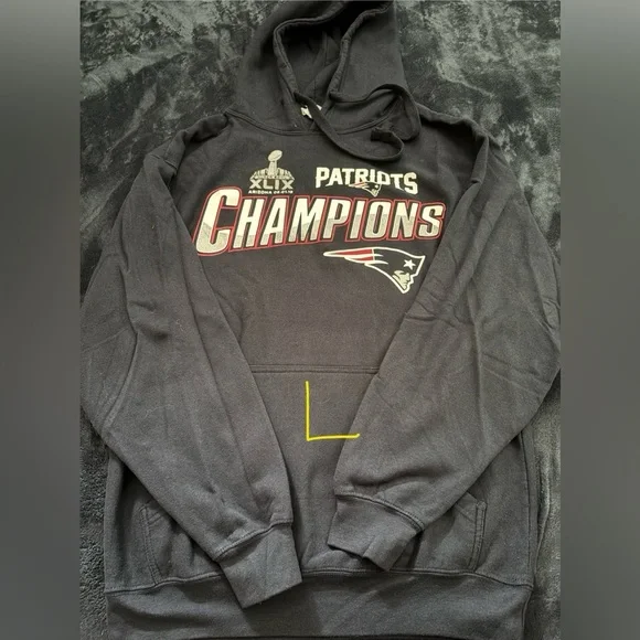 New England Patriots Hoodie Large - Picture 3 of 3